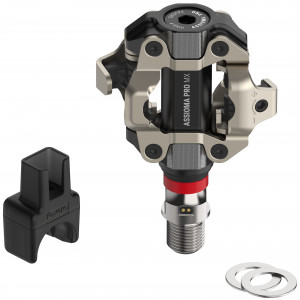 Poljin tehomittarilla Favero Assioma PRO MX-UP Upgrade Kit right