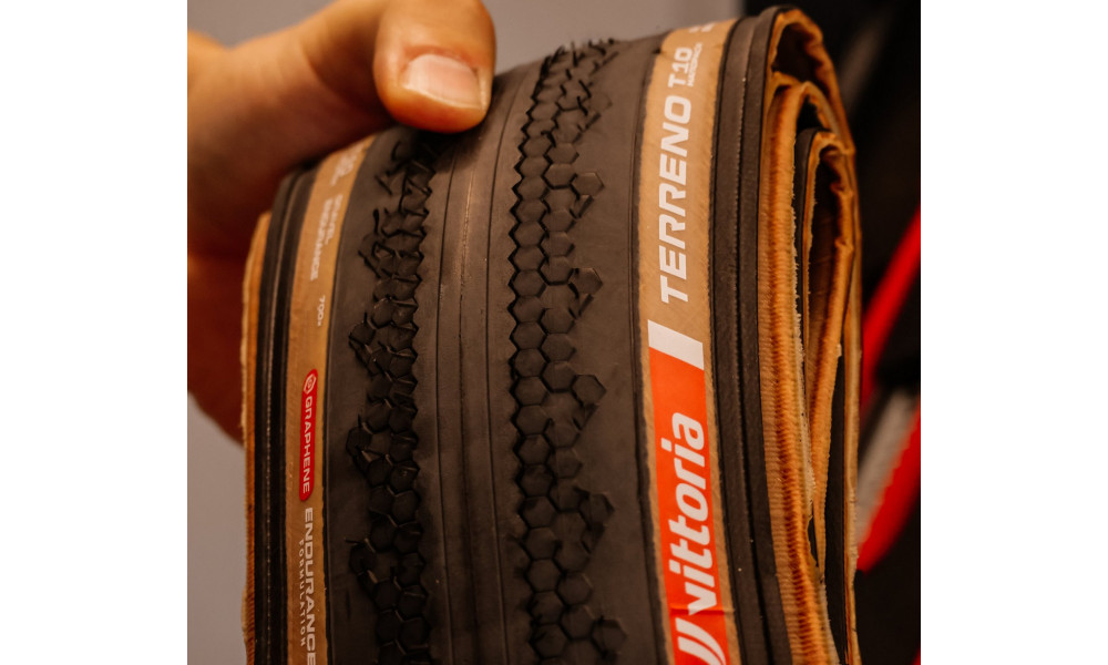 Rengas 28" Vittoria Terreno T10 Hardpack G2.0 TLR Fold 700x45c / 45-622 brown-black - 5