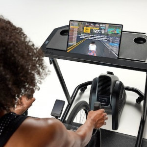 Harjoitusvastus Wahoo KICKR Core 2 + Zwift Cog/Click