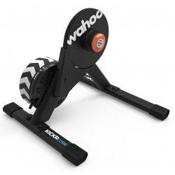 Harjoitusvastus Wahoo KICKR Core 2 + Zwift Cog/Click