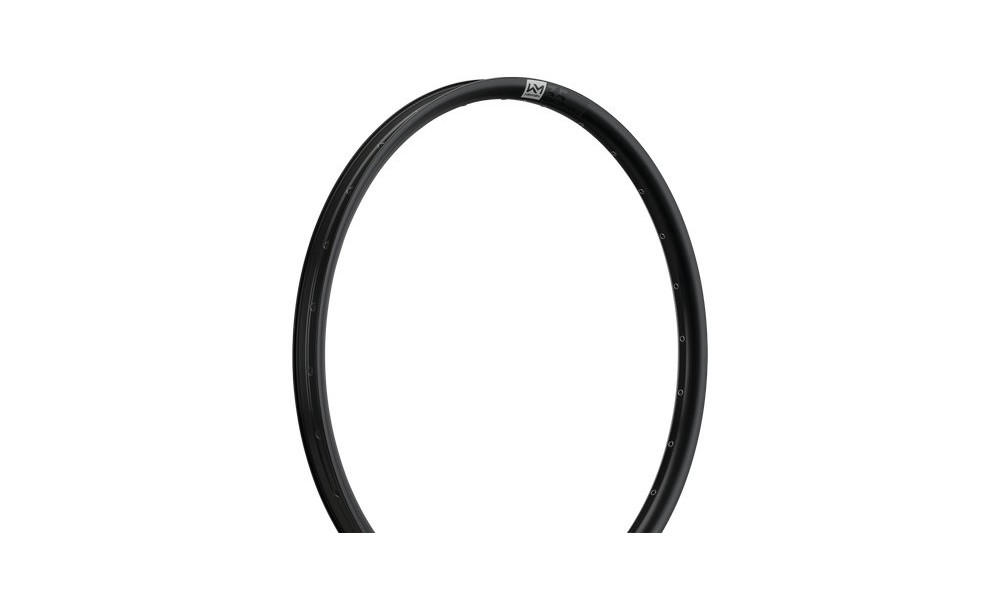 Vanne NEWMEN Performance Alu 35 27.5" 28H - 3