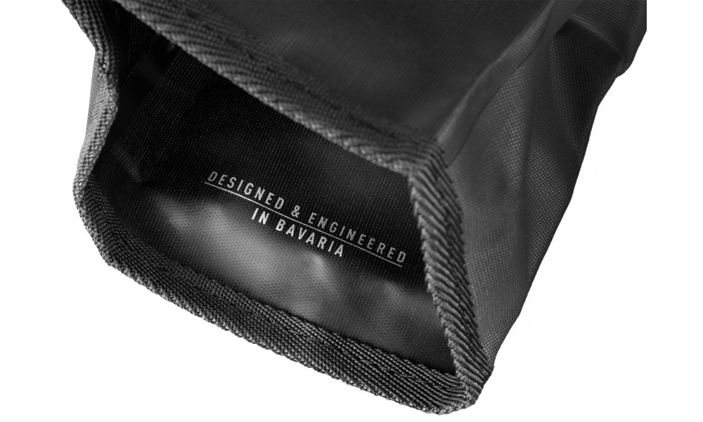 Satulalaukku ACID Pro 0.8 black - 2