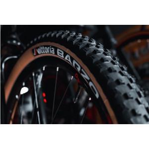 Rengas 29" Vittoria Barzo TLR Fold 29x2.1 / 52-622 tan
