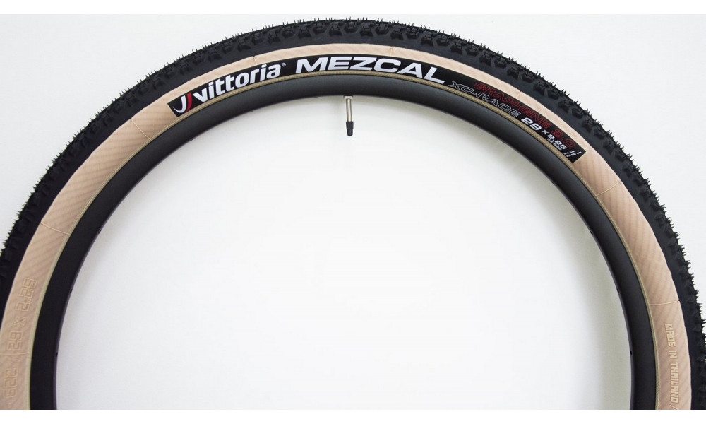 Rengas 29" Vittoria Mezcal TLR Fold 29x2.25 / 55-622 tan - 9