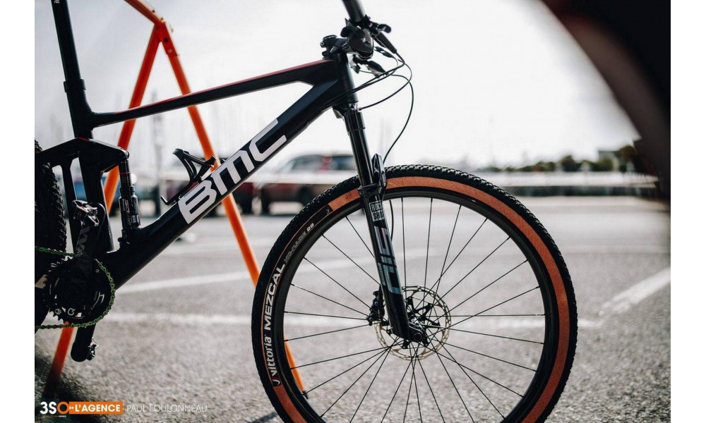 Rengas 29" Vittoria Mezcal TLR Fold 29x2.25 / 55-622 tan - 13