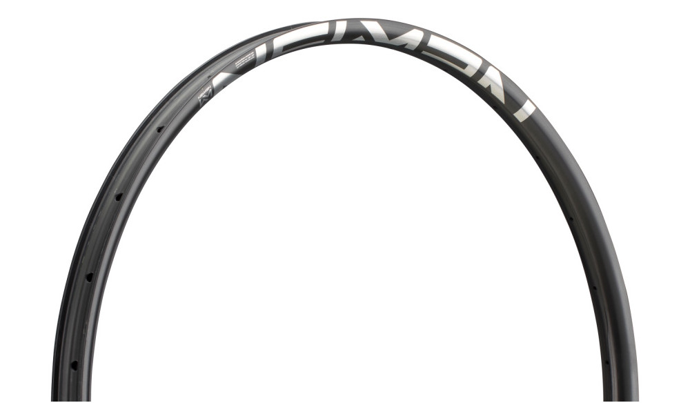 Vanne NEWMEN Advanced Carbon SL A.30 27.5" 32H - 4