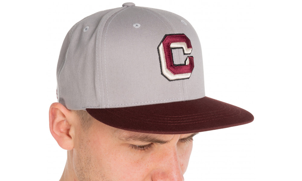 Cap Cube The Embossed grey'n'bordeaux - 2
